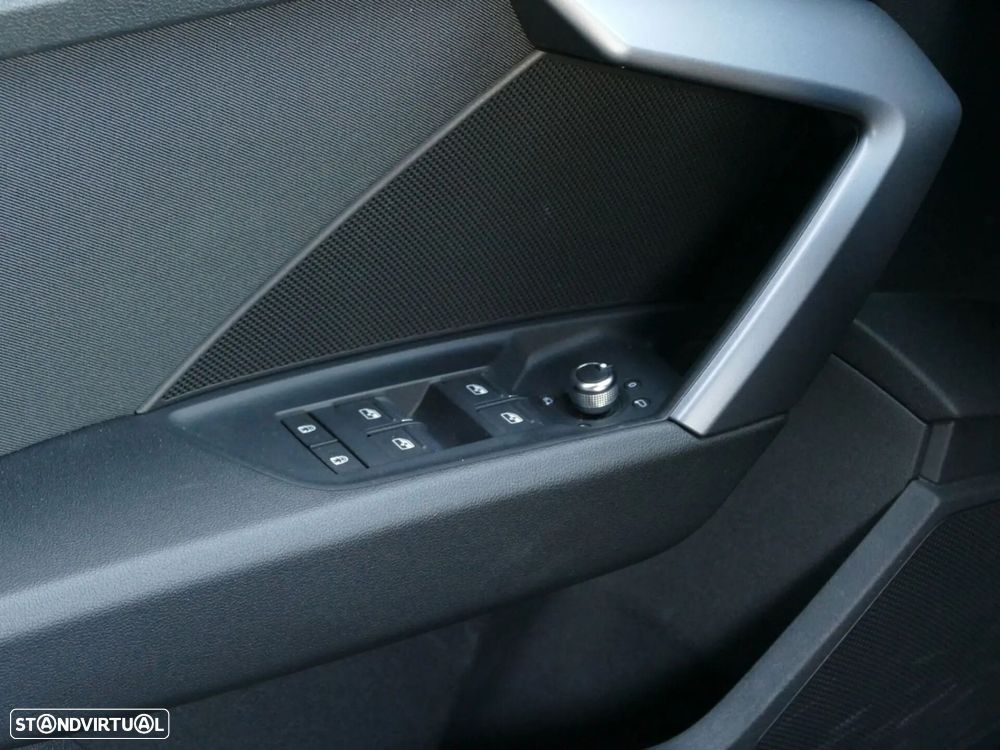 Audi A3 Sportback 30 TFSI Advanced S tronic - 33