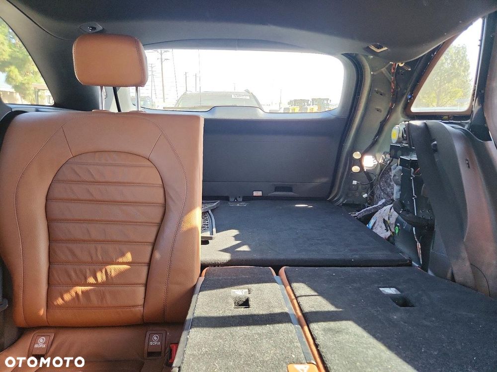 Mercedes-Benz GLC 300 4Matic 9G-TRONIC - 11