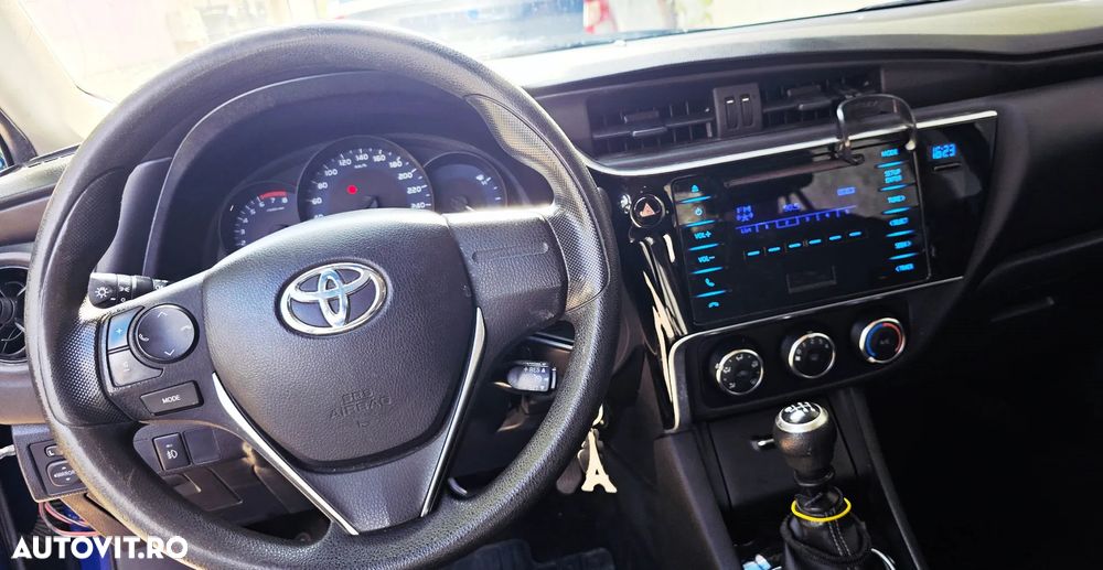 Toyota Corolla 1.33 Dual VVT-i Luna - 12