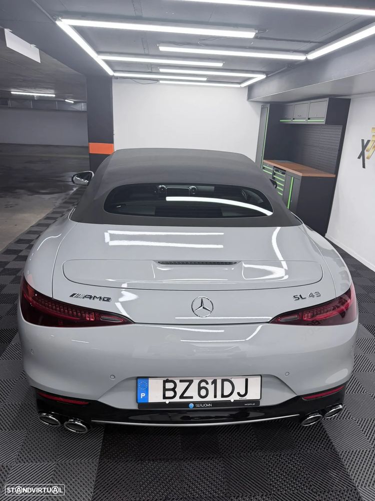 Mercedes-Benz SL 43 AMG Standard - 4