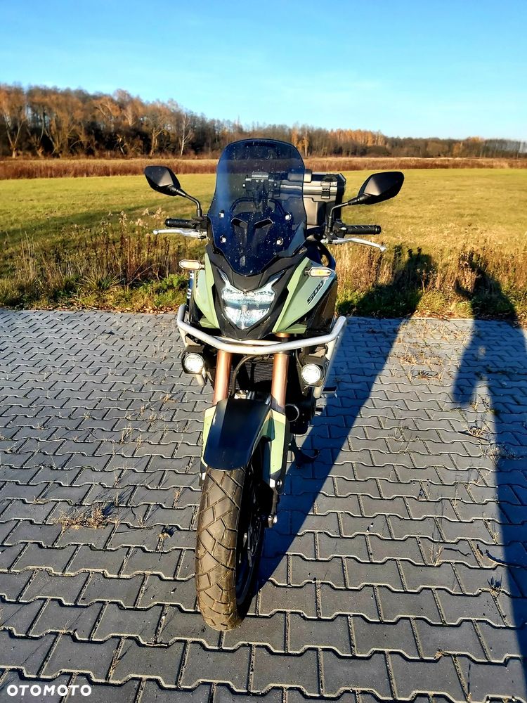 Honda NSS - 18