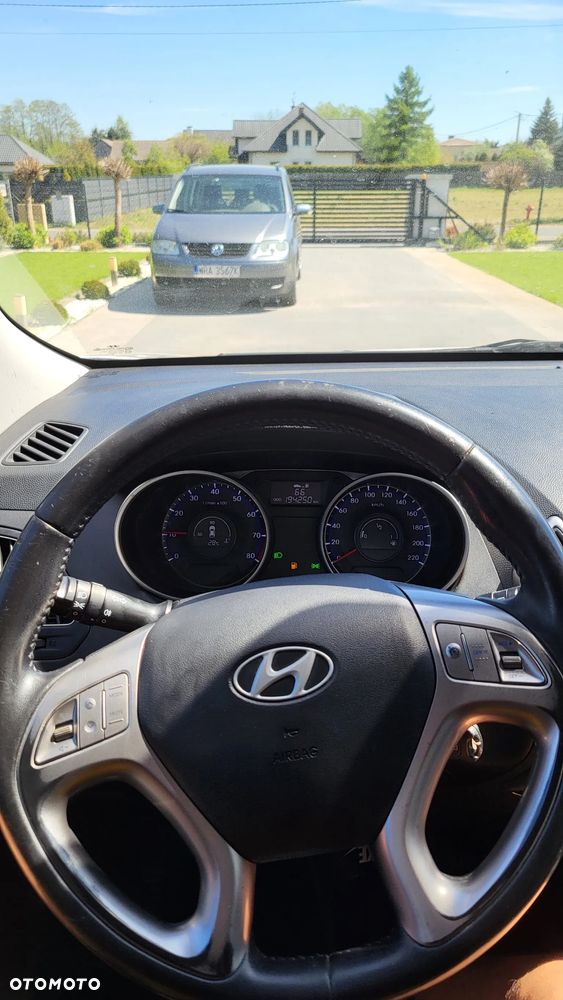 Hyundai ix35 2.0 2WD Style - 10