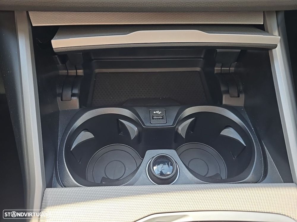 BMW 320 e Auto - 30