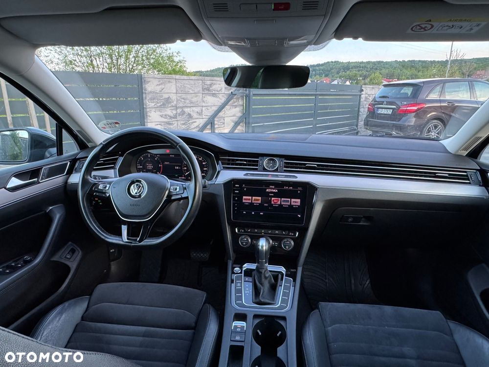Volkswagen Passat 2.0 TDI BMT Highline DSG7 - 12