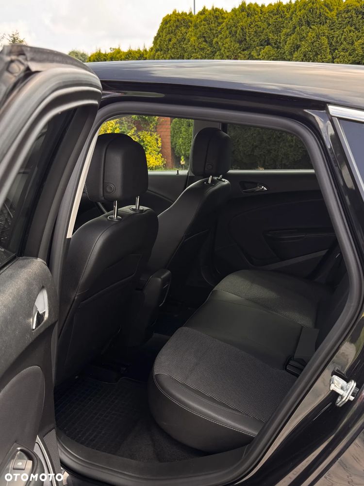 Opel Astra 1.4 Turbo - 24