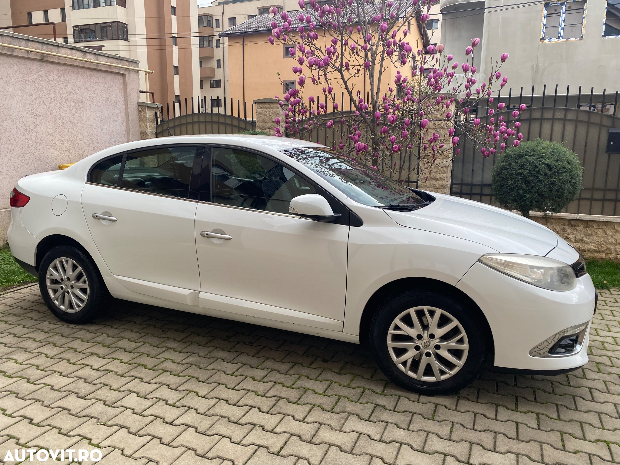 Renault Fluence 1.5 dCi Dynamique - 9
