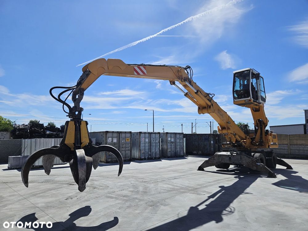 Liebherr A904 - 22