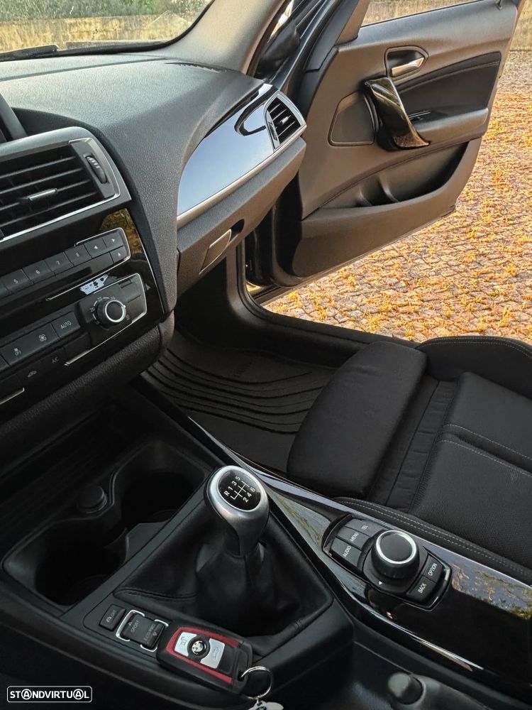 BMW 116 d Line Sport - 29