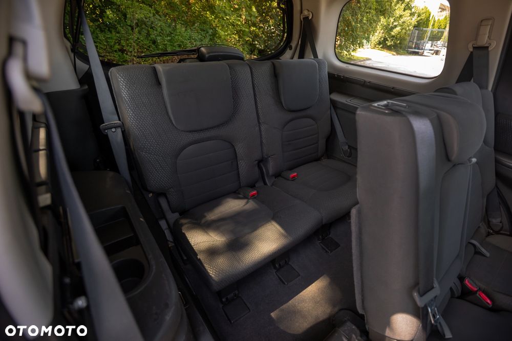 Nissan Pathfinder 2.5 dCi Platinum - 27