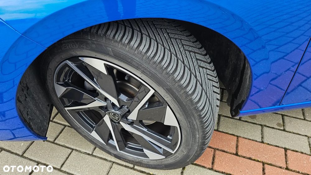 Peugeot 308 PureTech 130 GPF Stop & Start Allure - 17