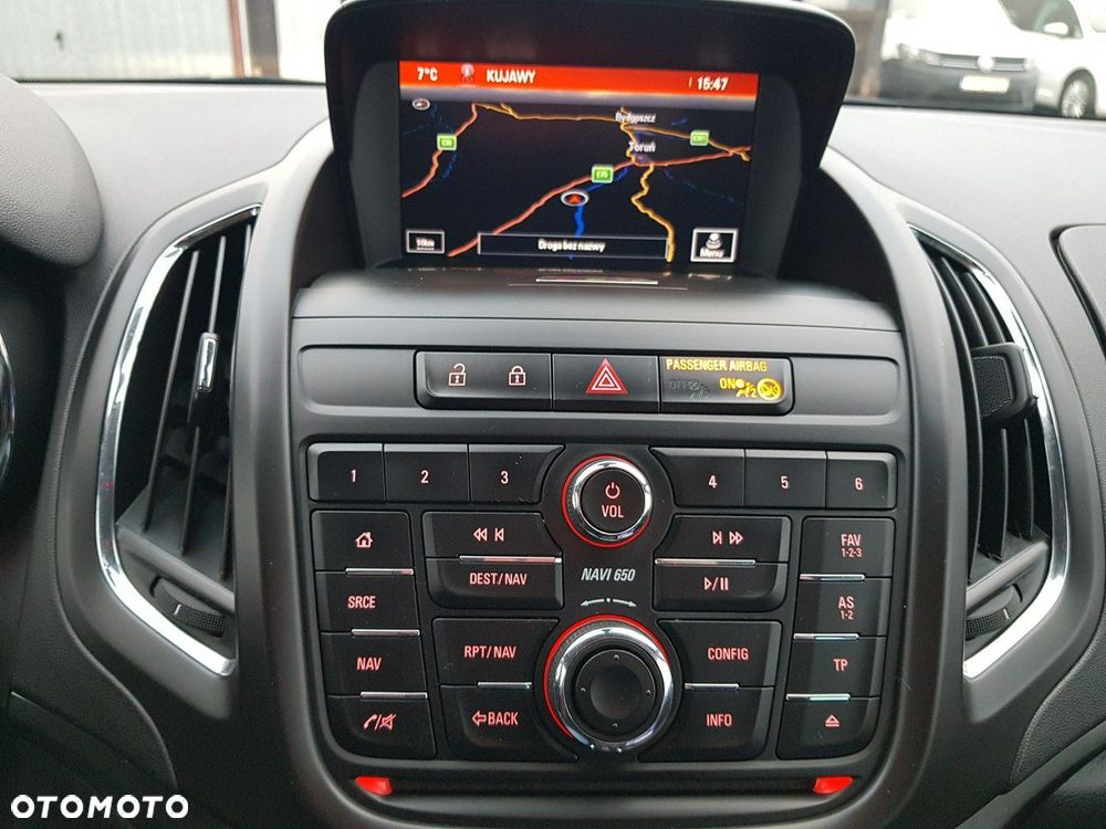 Opel Zafira 1.6 T SIDI Cosmo S&S - 20