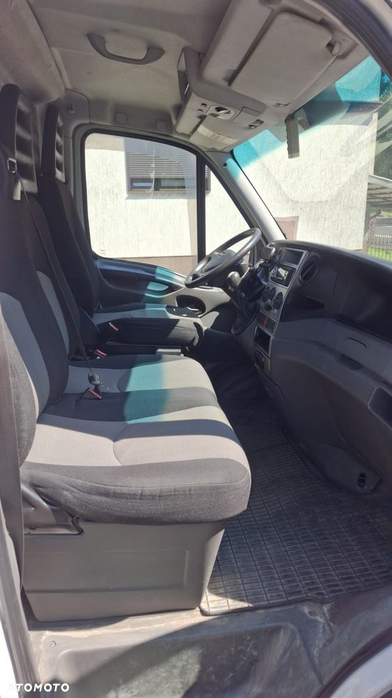 Iveco 35S14 - 21