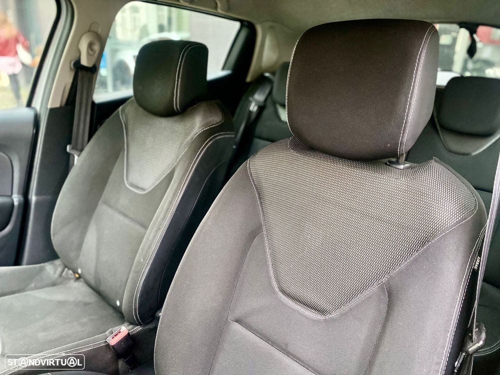 Renault Clio 1.5 dCi Confort - 13