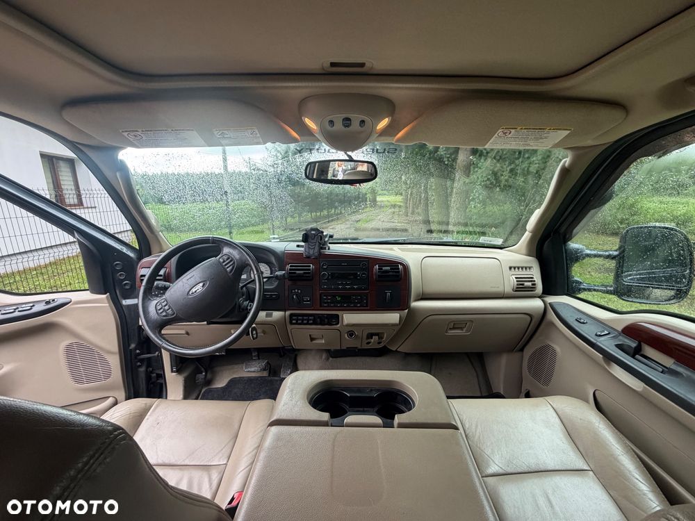 Ford F350 SUPER DUTY - 11