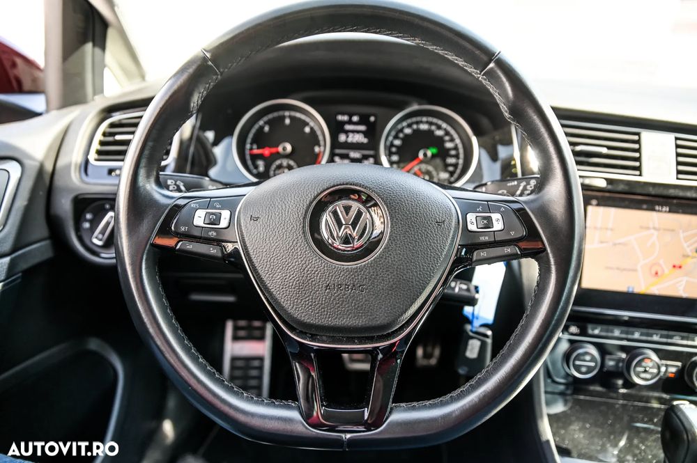 Volkswagen Golf 1.6 TDI DSG Join - 17