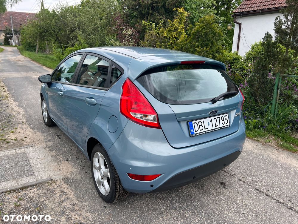 Ford Fiesta 1.25 Champions Edition - 8