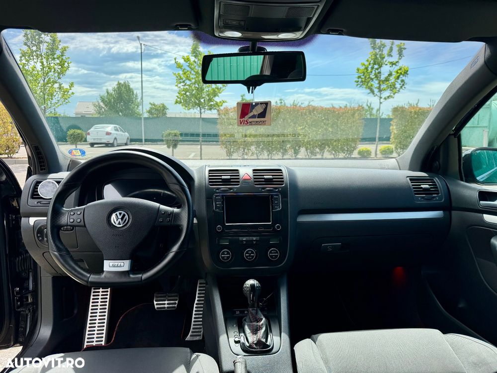 Volkswagen Golf 2.0 GTI DSG - 5