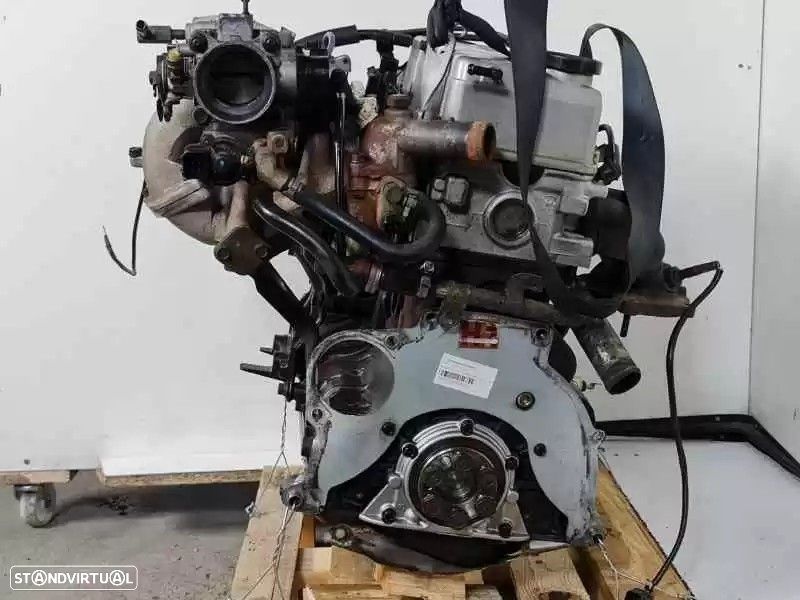 MOTOR COMPLETO MITSUBISHI SANTAMO 2001 -G4CP - 2