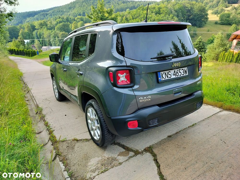 Jeep Renegade - 4