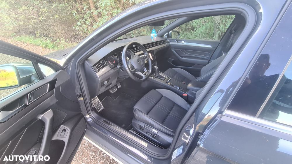 Volkswagen Passat Alltrack 2.0 TDI DSG 4Motion Comfortline - 16