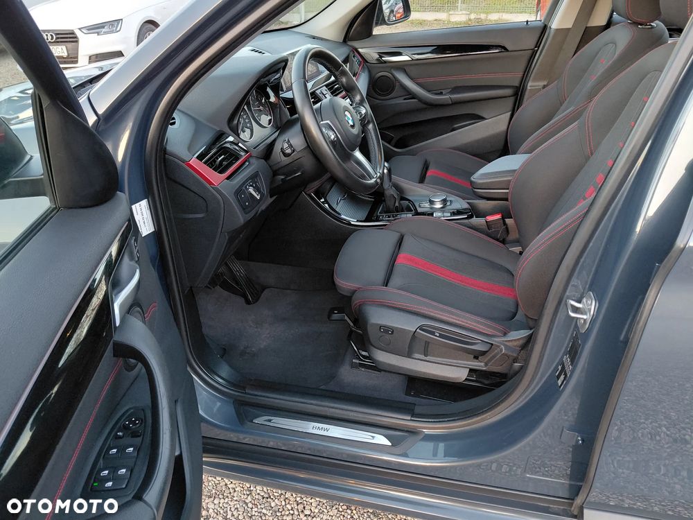 BMW X1 sDrive18i Sport Line - 26