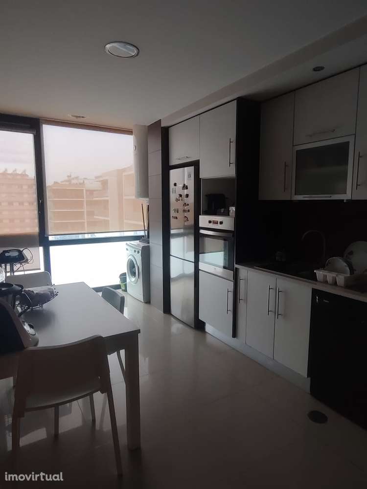 Apartamento T3 Arrendamento em Viseu,Viseu - Grande imagem: 4/7