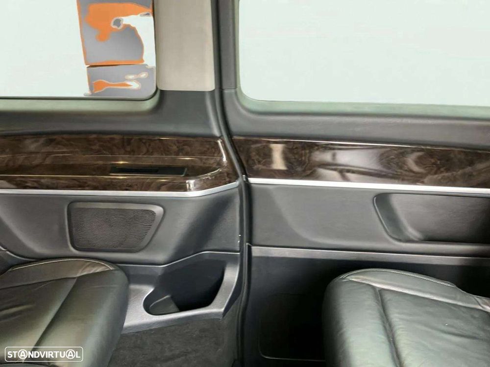 Mercedes-Benz V 220 d Longo Avantgarde Aut. - 20