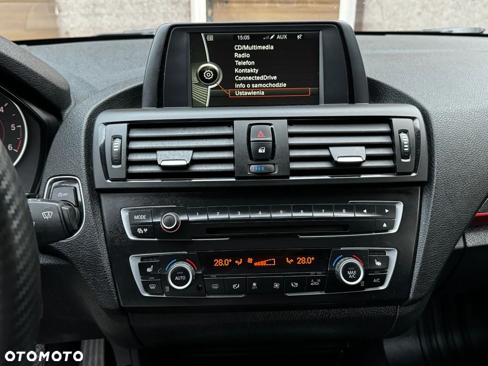 BMW Seria 1 118d DPF Edition Sport - 11