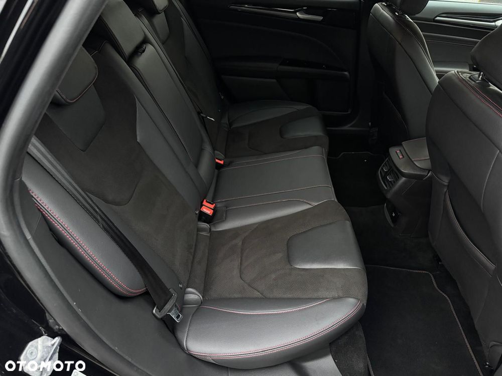 Ford Mondeo SW 2.0 EcoBlue ST-Line X - 29