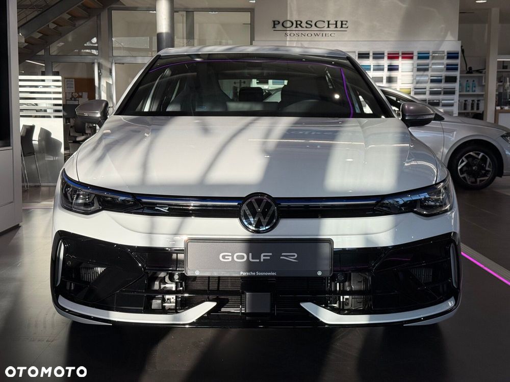 Volkswagen Golf - 7