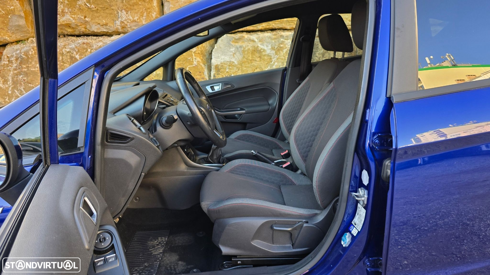 Ford Fiesta 1.0 T EcoBoost STLine - 31