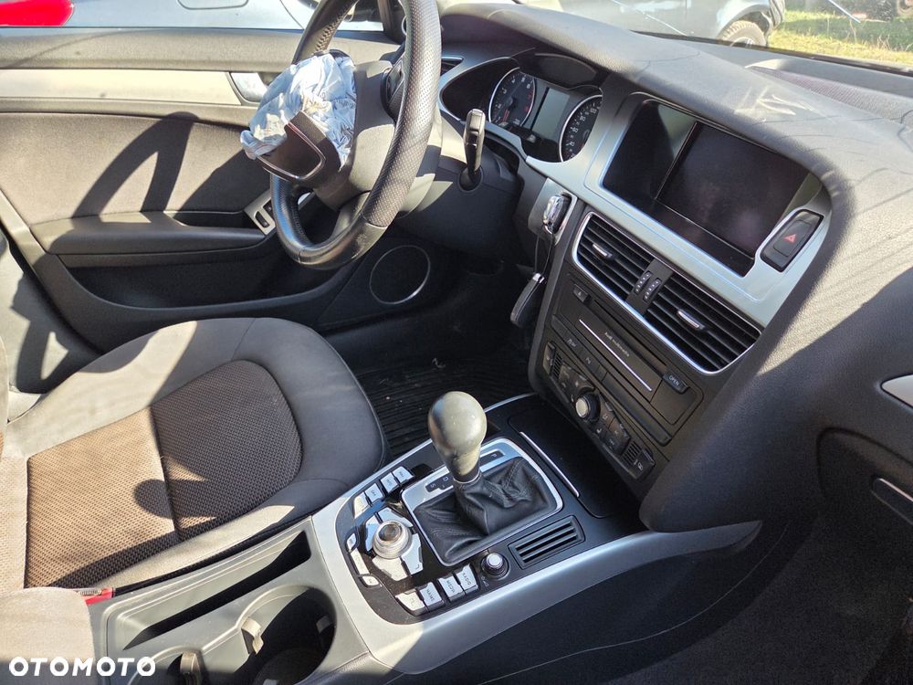 Audi A4 Allroad - 9