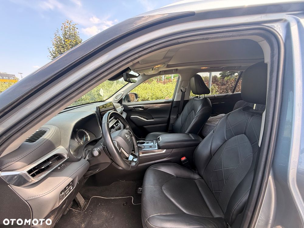 Toyota Highlander 2.5 Hybrid Executive Style - 16