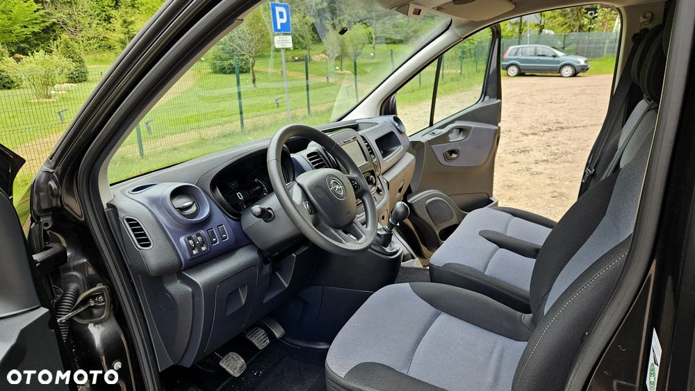 Opel Vivaro L2H1 2.9t Edition - 29
