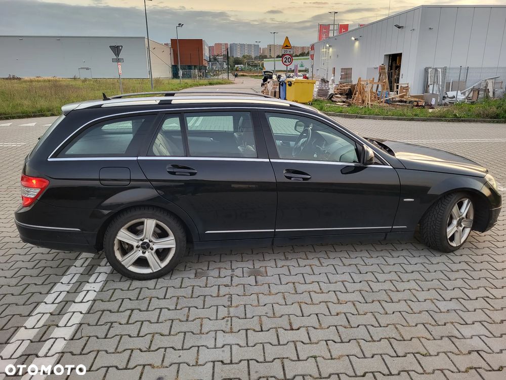 Mercedes-Benz Klasa C 320 CDI Avantgarde 4-Matic - 2