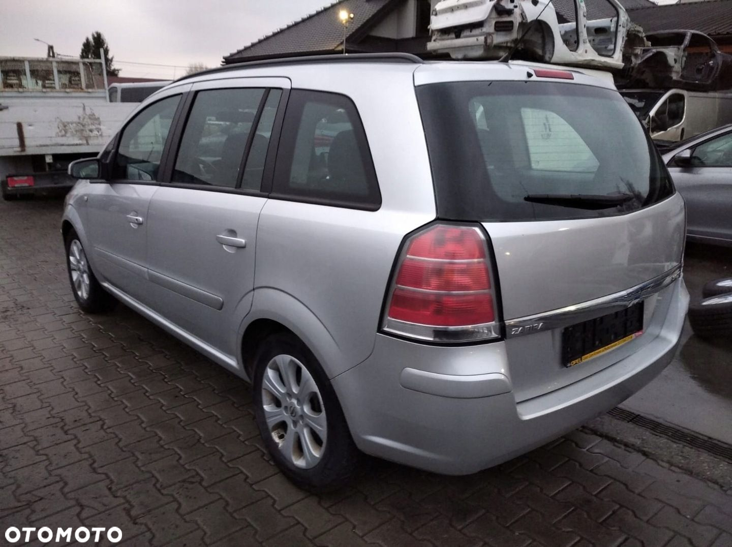 OPEL ZAFIRA B ASTRA 3 III H VECTRA C SILNIK M75 1.9 CDTI Z19DT 120KM - 7