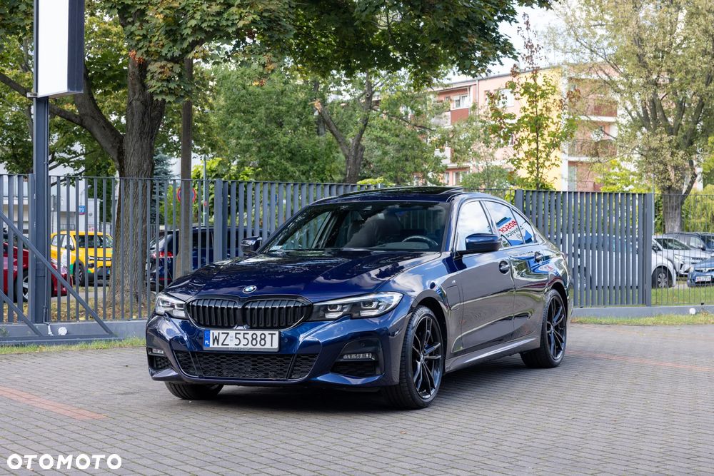 BMW Seria 3 330e M Sport sport - 1