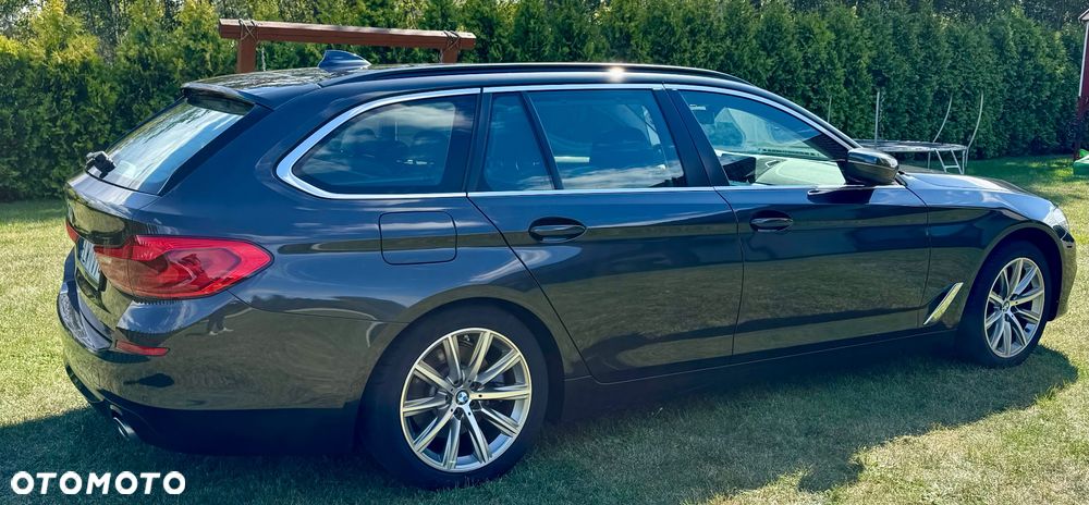 BMW Seria 5 520d Sport Line - 7