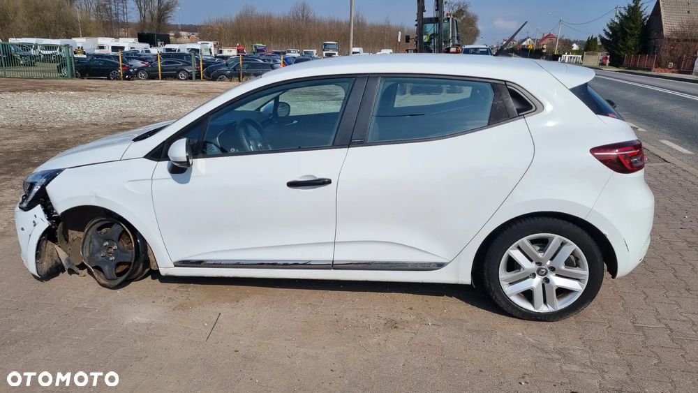 Renault Clio E-TECH 140 INTENS - 14