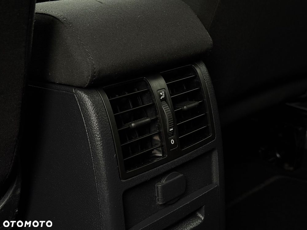 Volkswagen Caddy 1.4 (7-Si.) DSG Maxi Highline - 14