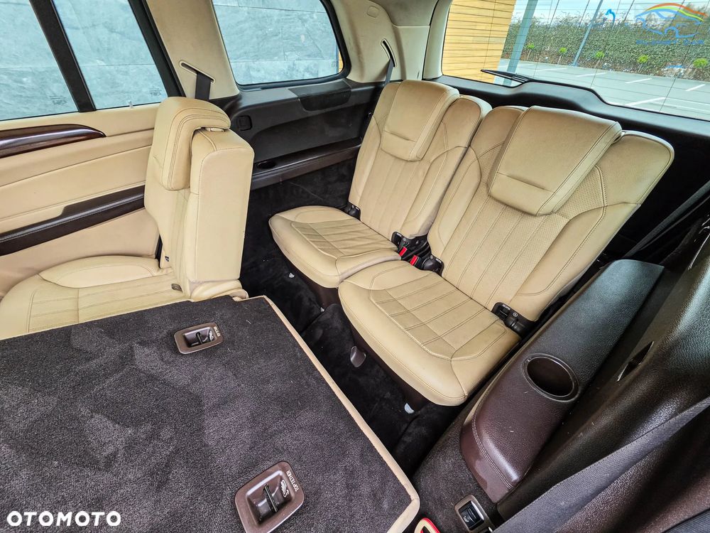 Mercedes-Benz GLS 400 4Matic 9G-TRONIC - 21