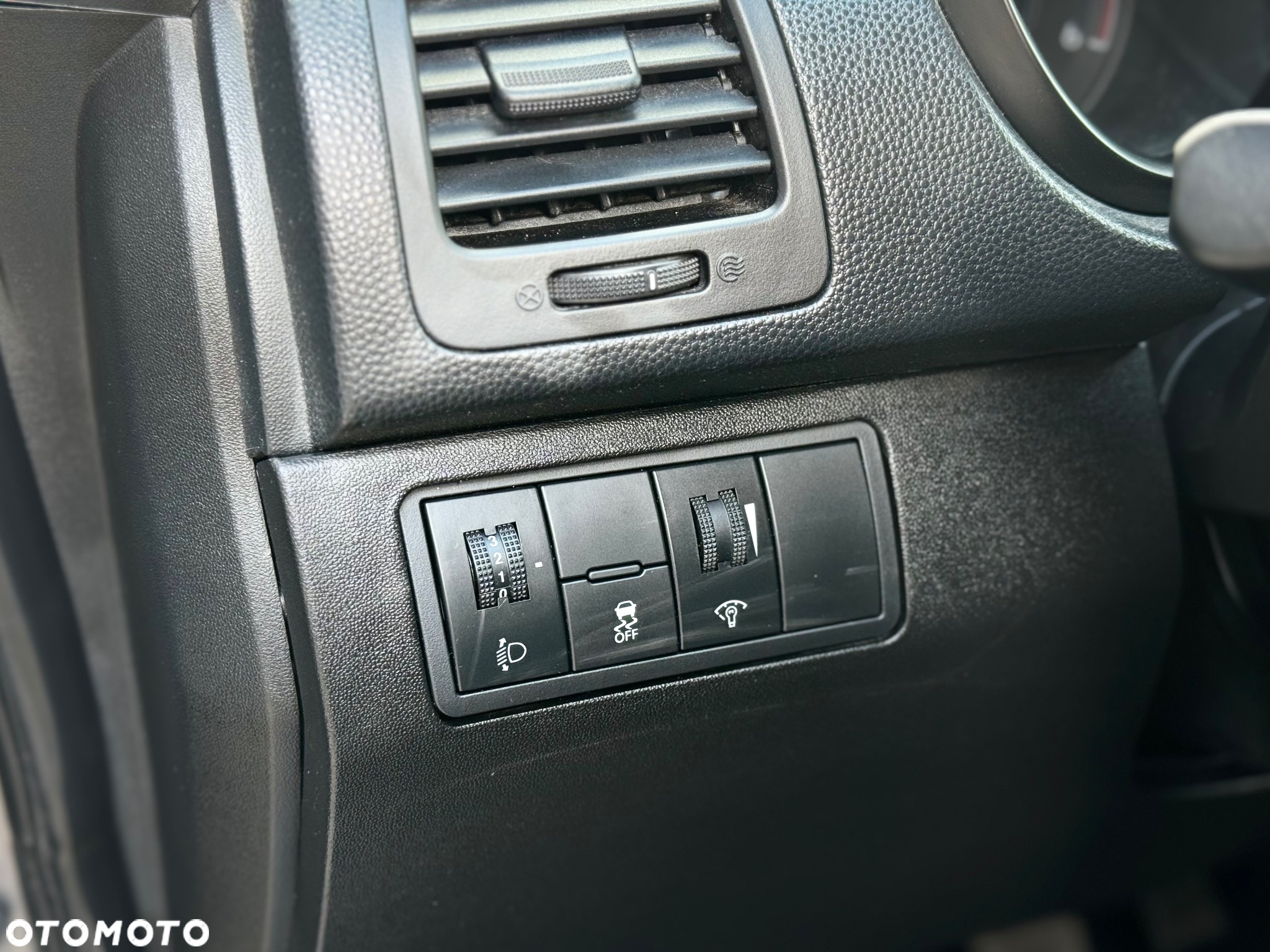 Hyundai ix20 - 13