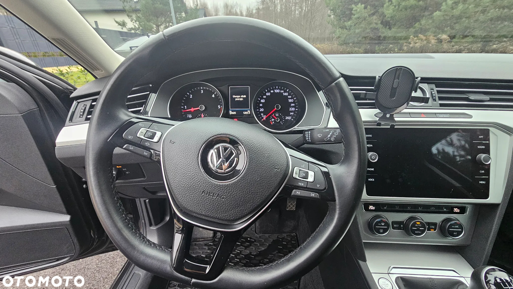 Volkswagen Passat 2.0 TDI BMT Comfortline - 14