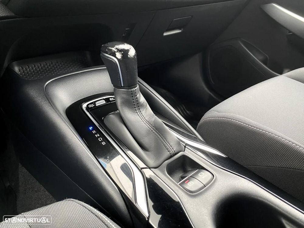 Toyota Corolla Touring Sports 1.8 Hybrid Comfort+P.Sport - 22