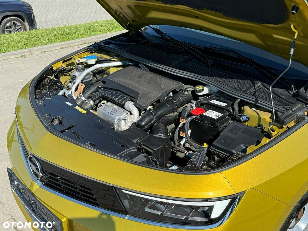 Opel Astra 1.2 Turbo Edition - 9