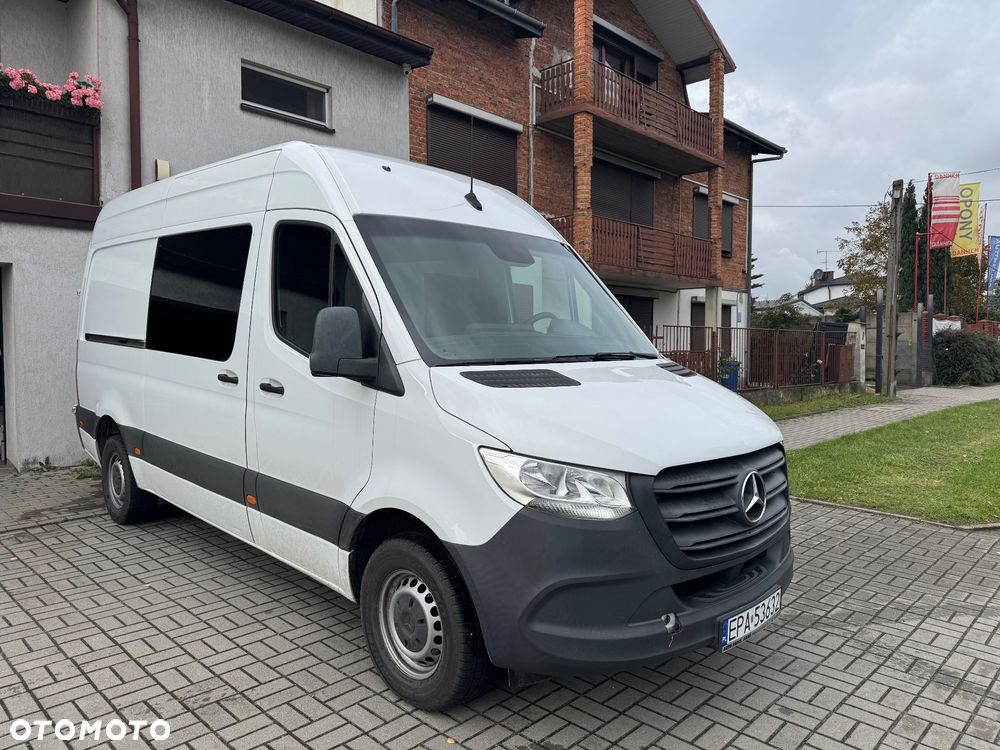 Mercedes-Benz Sprinter 319 - 6