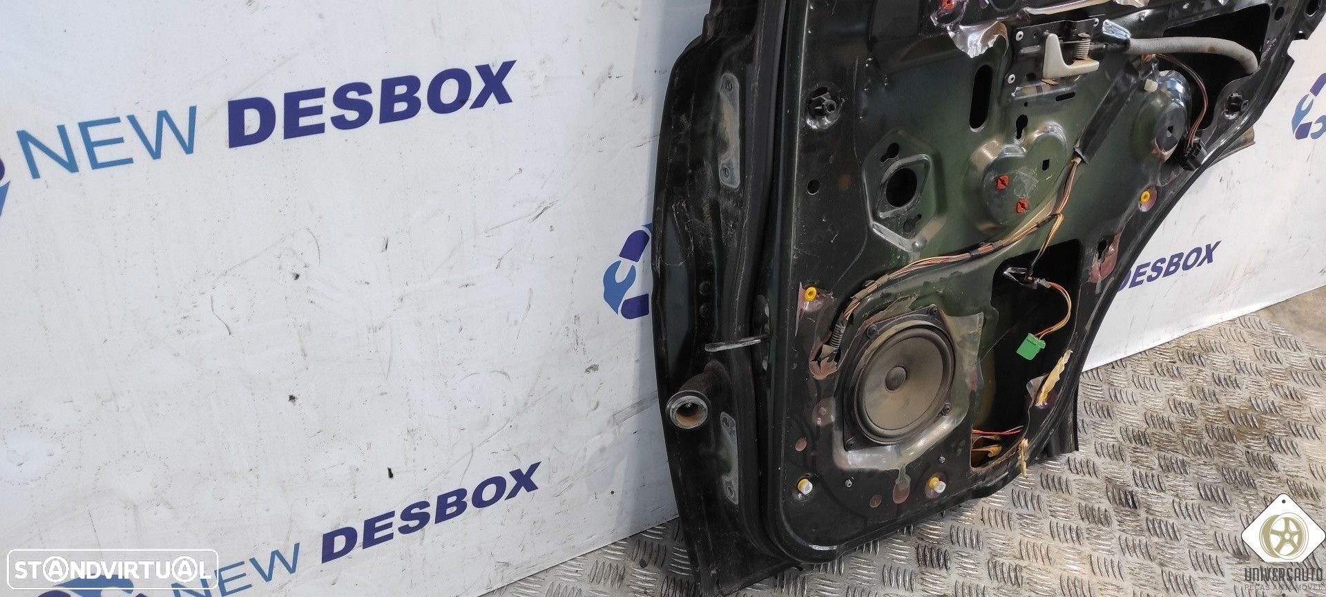 PORTA TRASEIRA DIREITA LAND ROVER FREELANDER 2004 - 4