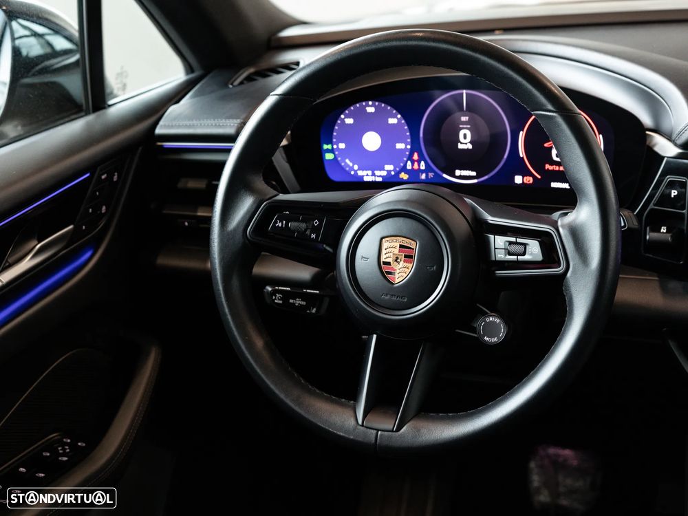 Porsche Macan Standard - 33