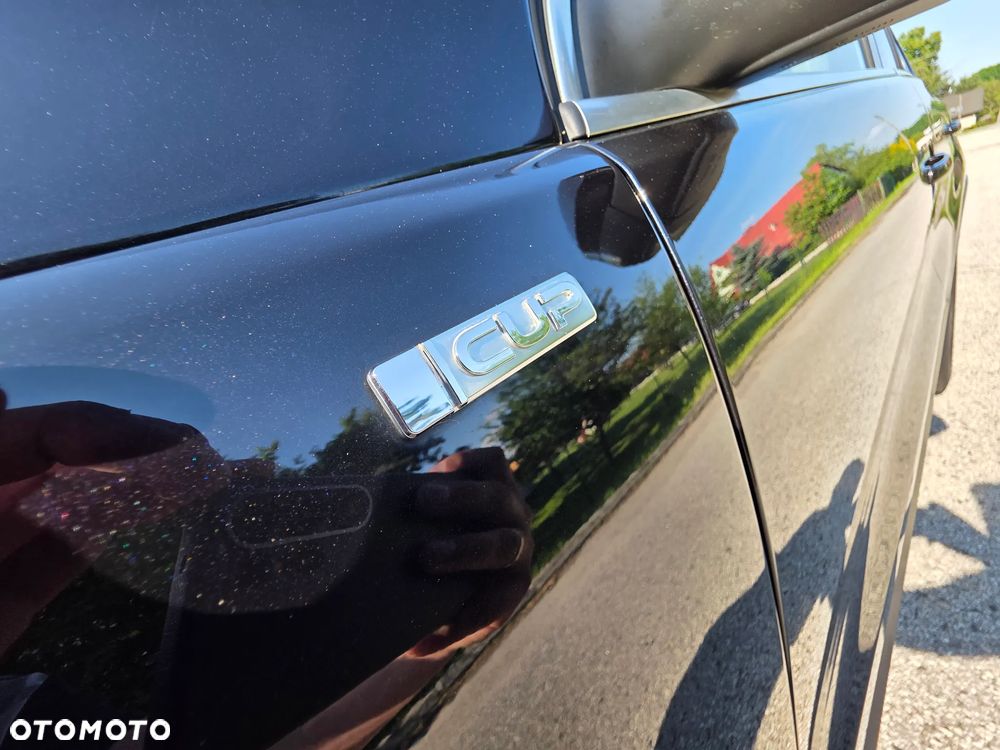 Volkswagen Tiguan 2.0 TDI DPF BlueMotion Technology Cup Sport & Style - 5