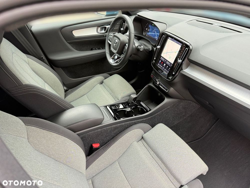 Volvo XC 40 - 27